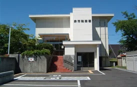 余市税務署(北海道余市郡余市町朝日町1番地)の案内図・所在地マップ